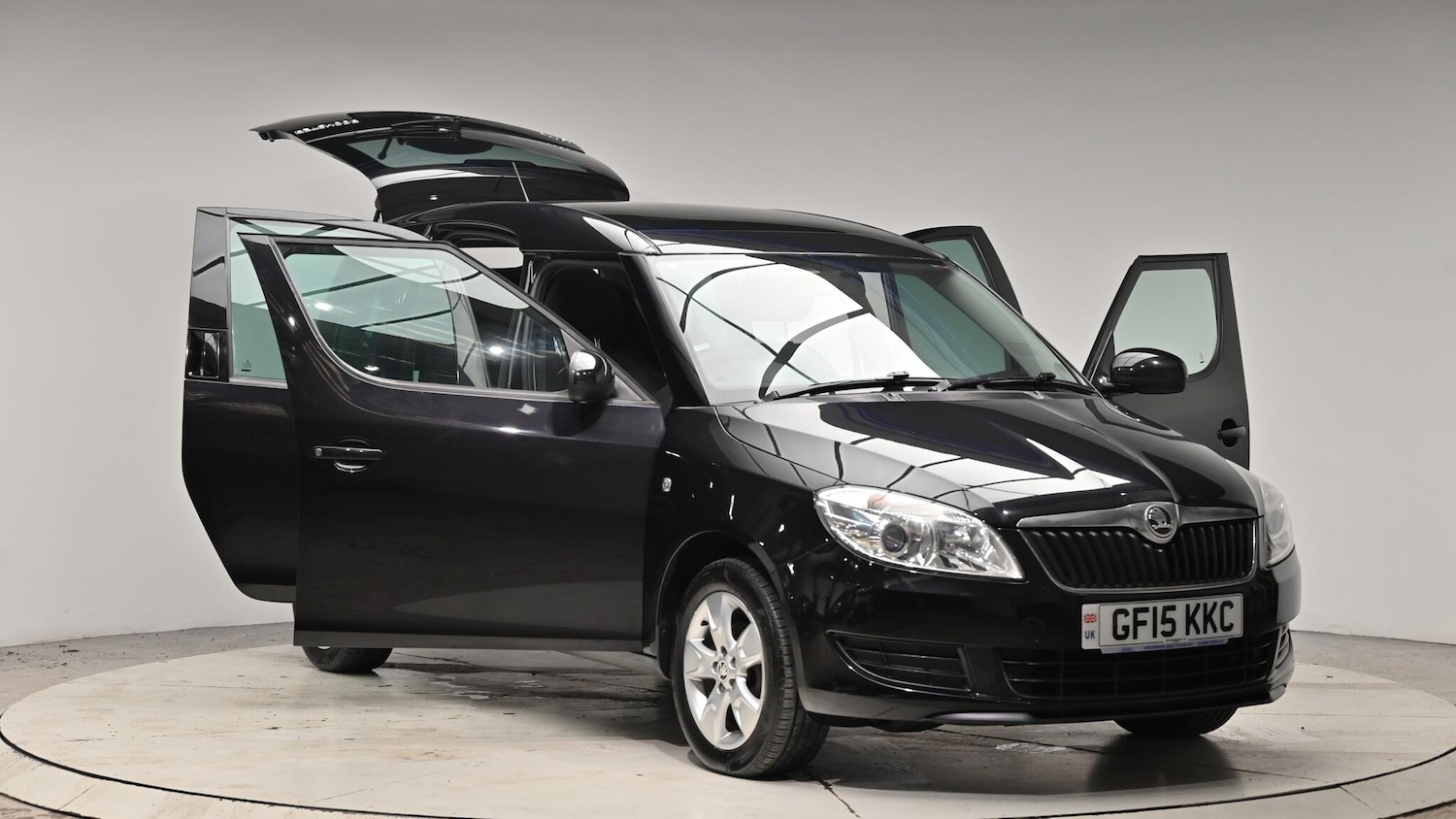 Used Skoda Roomster 2015 for sale - 76926386: Photo 44