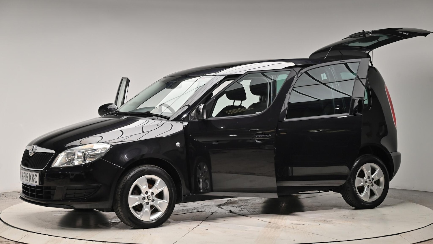 Used Skoda Roomster 2015 for sale - 76926386: Photo 53