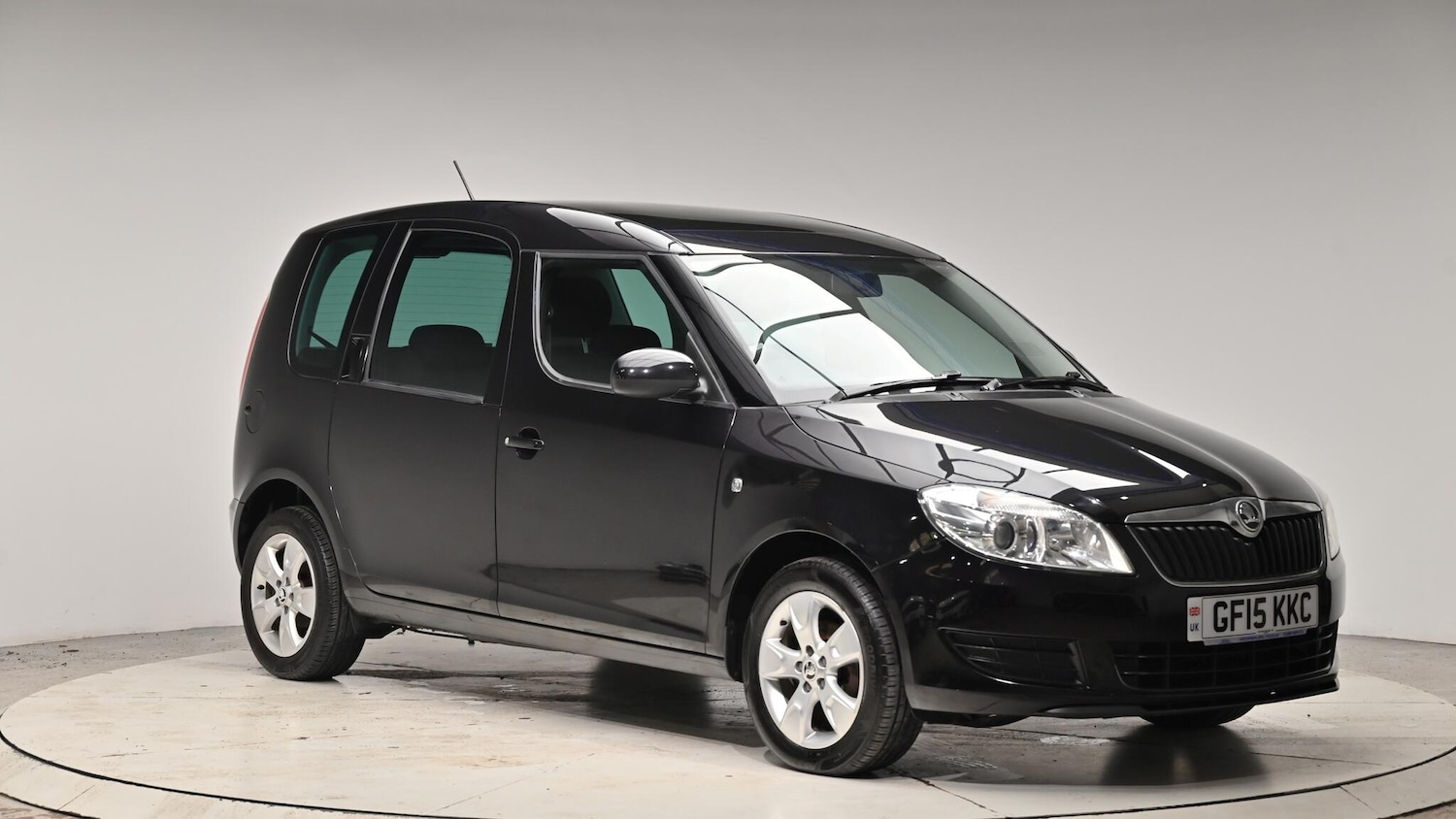 Used Skoda Roomster 2015 for sale - 76926386: Photo 7