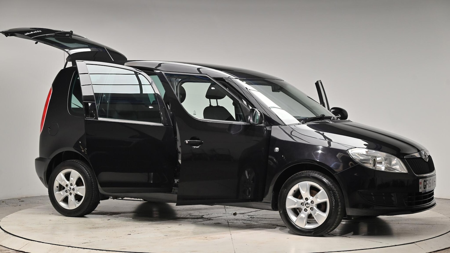 Used Skoda Roomster 2015 for sale - 76926386: Photo 77