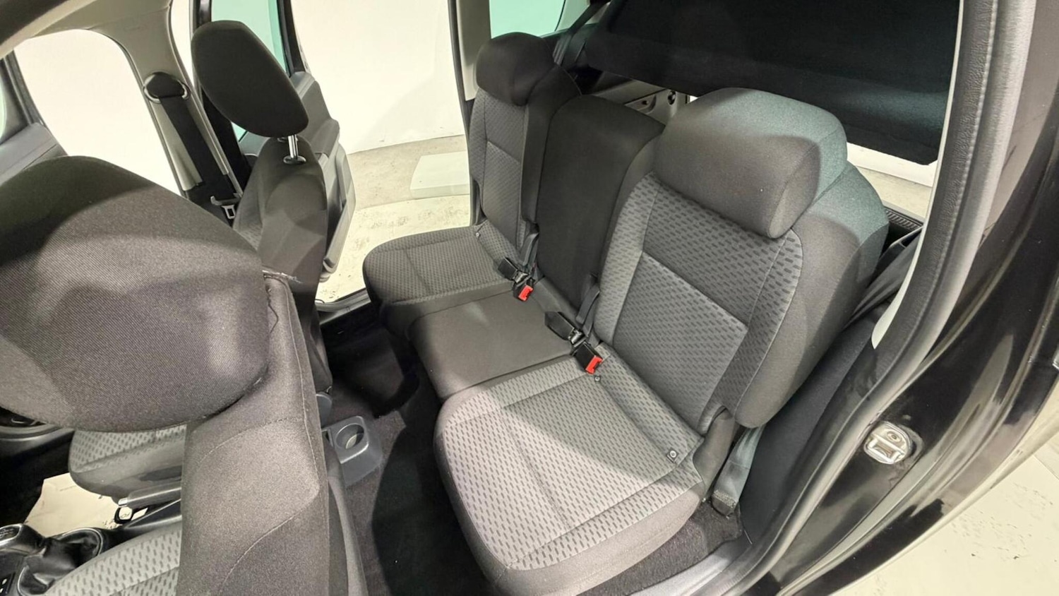 Used Skoda Roomster 2015 for sale - 76926386: Photo 85