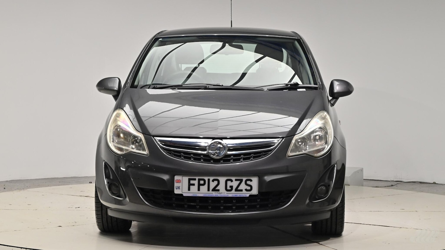 Used Vauxhall Corsa 2012 for sale - 76781016: Photo 2