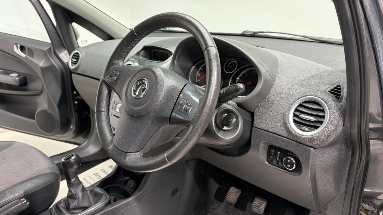 Used Vauxhall Corsa 2012 for sale - 76781016: Photo 79