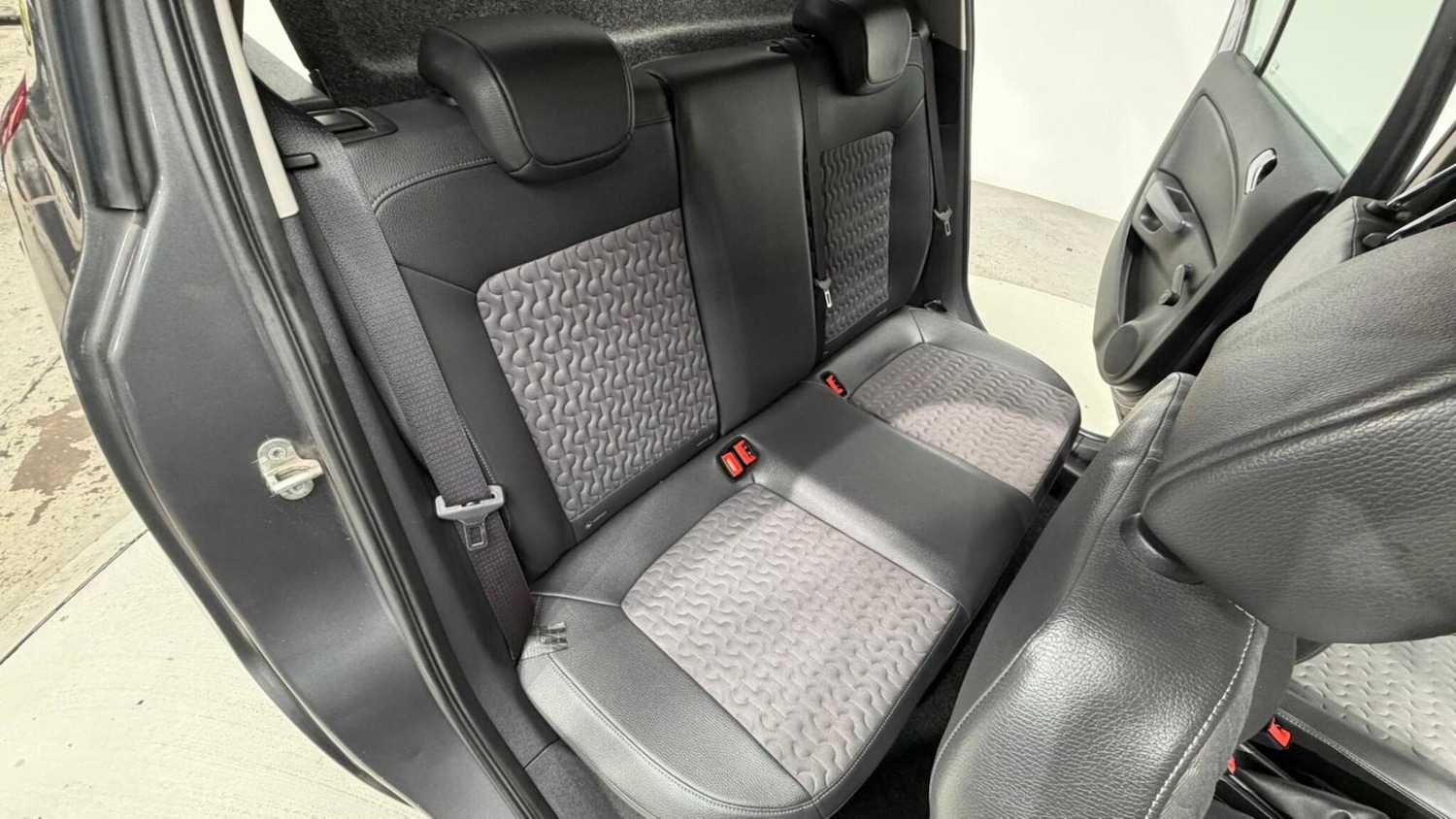 Used Vauxhall Corsa 2012 for sale - 76781016: Photo 84