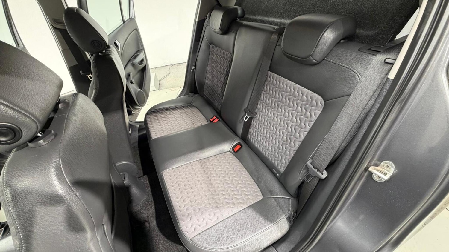 Used Vauxhall Corsa 2012 for sale - 76781016: Photo 85