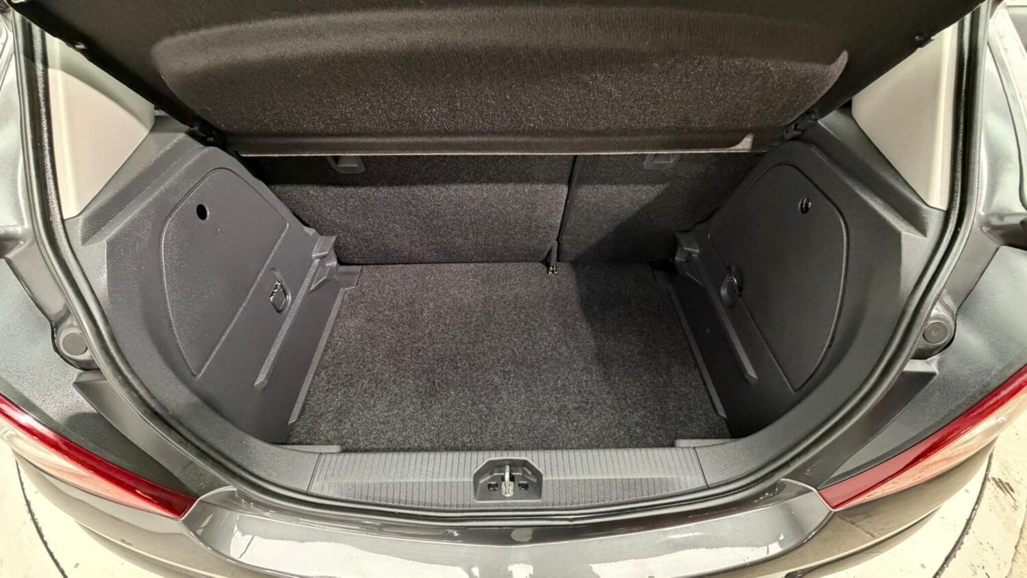 Used Vauxhall Corsa 2012 for sale - 76781016: Photo 86