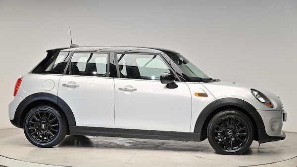 Used MINI Hatch 2016 for sale - 75334196: Photo 39