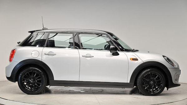Used MINI Hatch 2016 for sale - 75334196: Photo 4