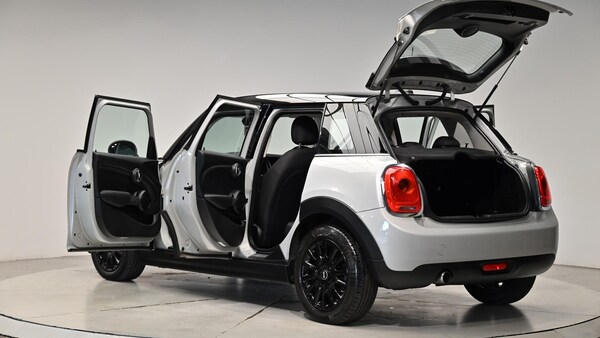 Used MINI Hatch 2016 for sale - 75334196: Photo 61