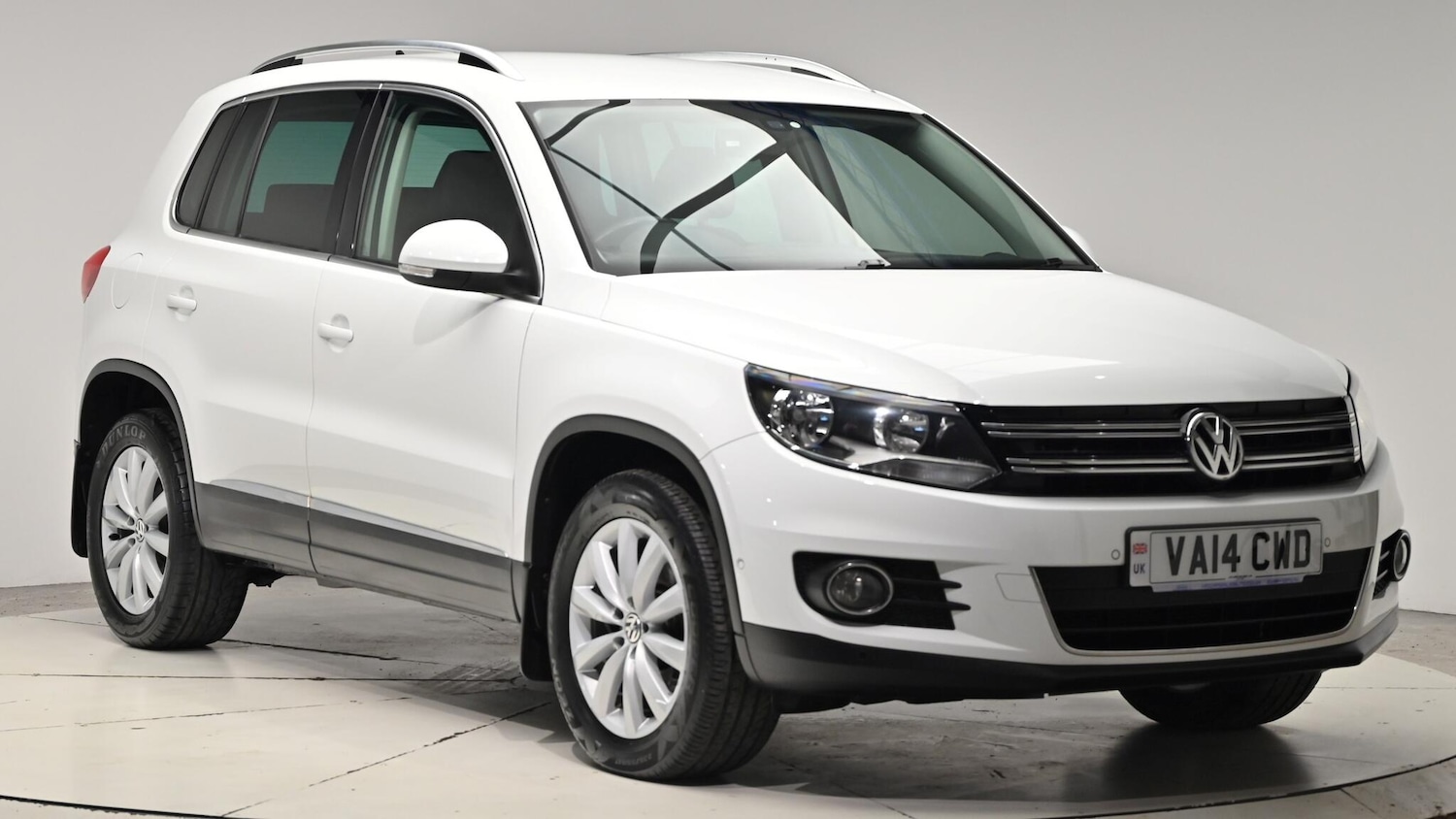 Used Volkswagen Tiguan 2014 for sale - 76832852: Photo 1