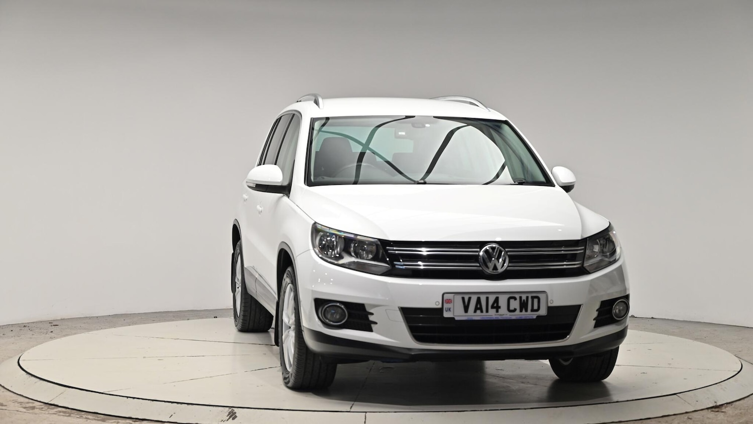 Used Volkswagen Tiguan 2014 for sale - 76832852: Photo 10