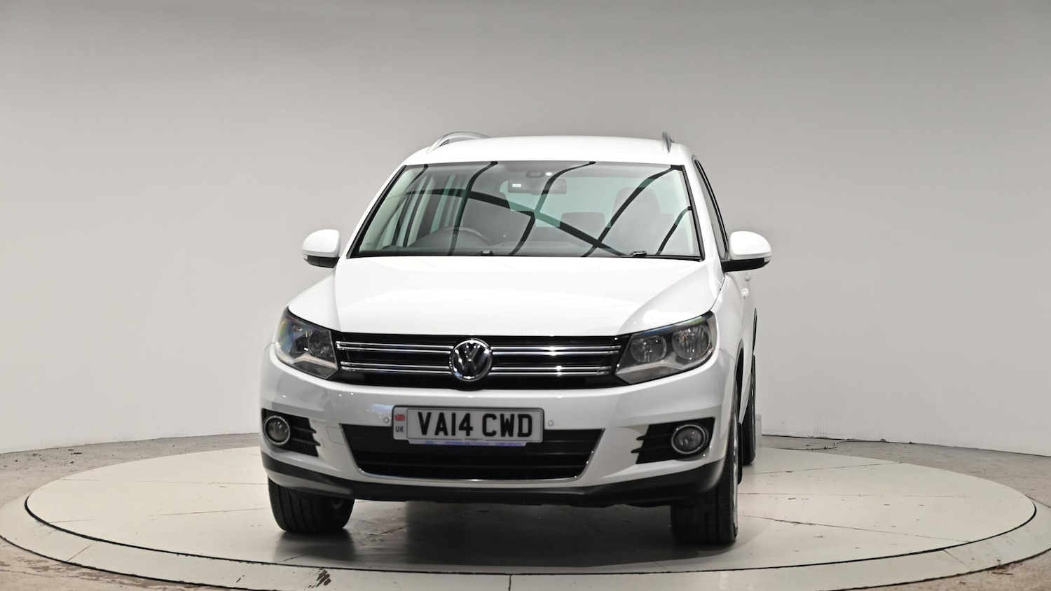 Used Volkswagen Tiguan 2014 for sale - 76832852: Photo 12