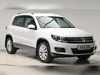 2014 (14) - 2.0 TSi Match 180 5dr