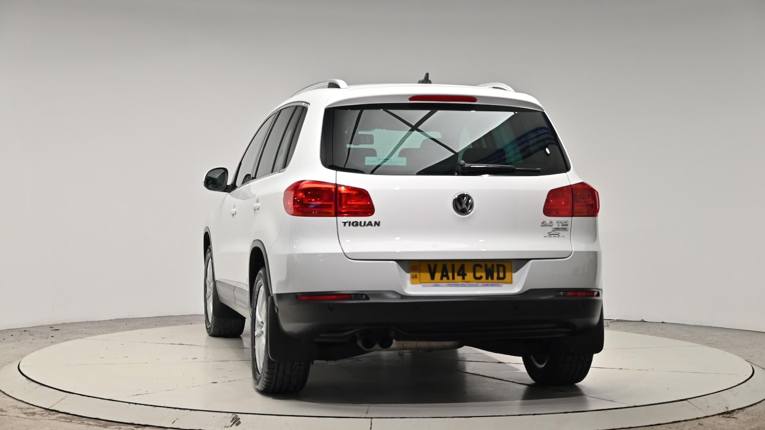 Used Volkswagen Tiguan 2014 for sale - 76832852: Photo 28