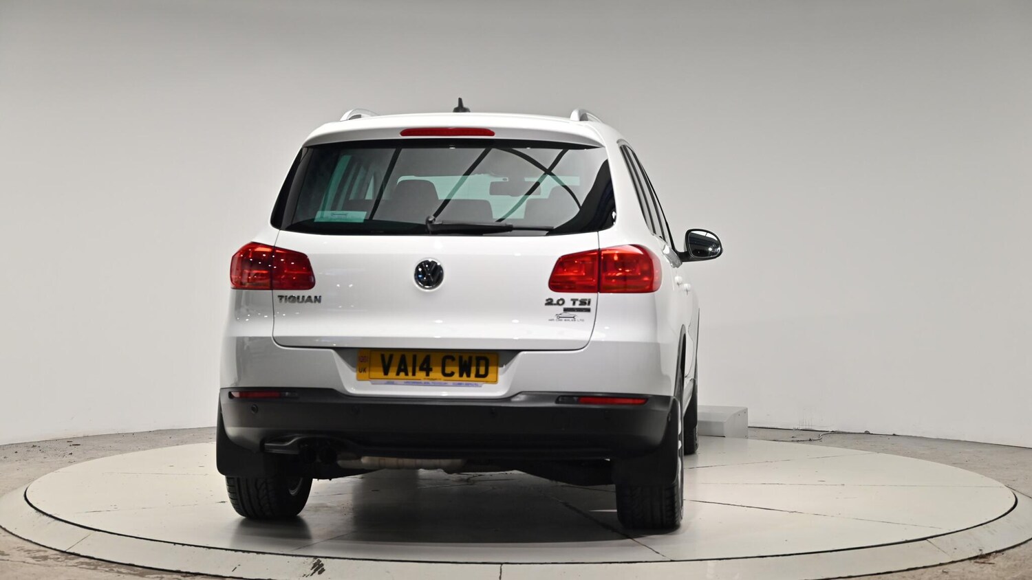 Used Volkswagen Tiguan 2014 for sale - 76832852: Photo 30