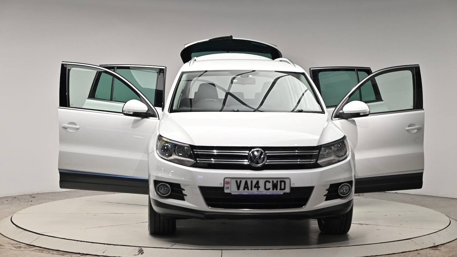 Used Volkswagen Tiguan 2014 for sale - 76832852: Photo 47