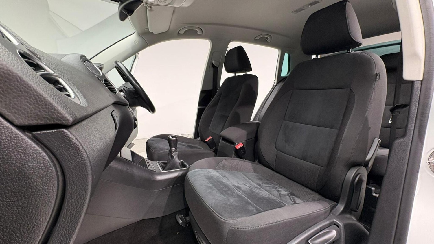 Used Volkswagen Tiguan 2014 for sale - 76832852: Photo 83