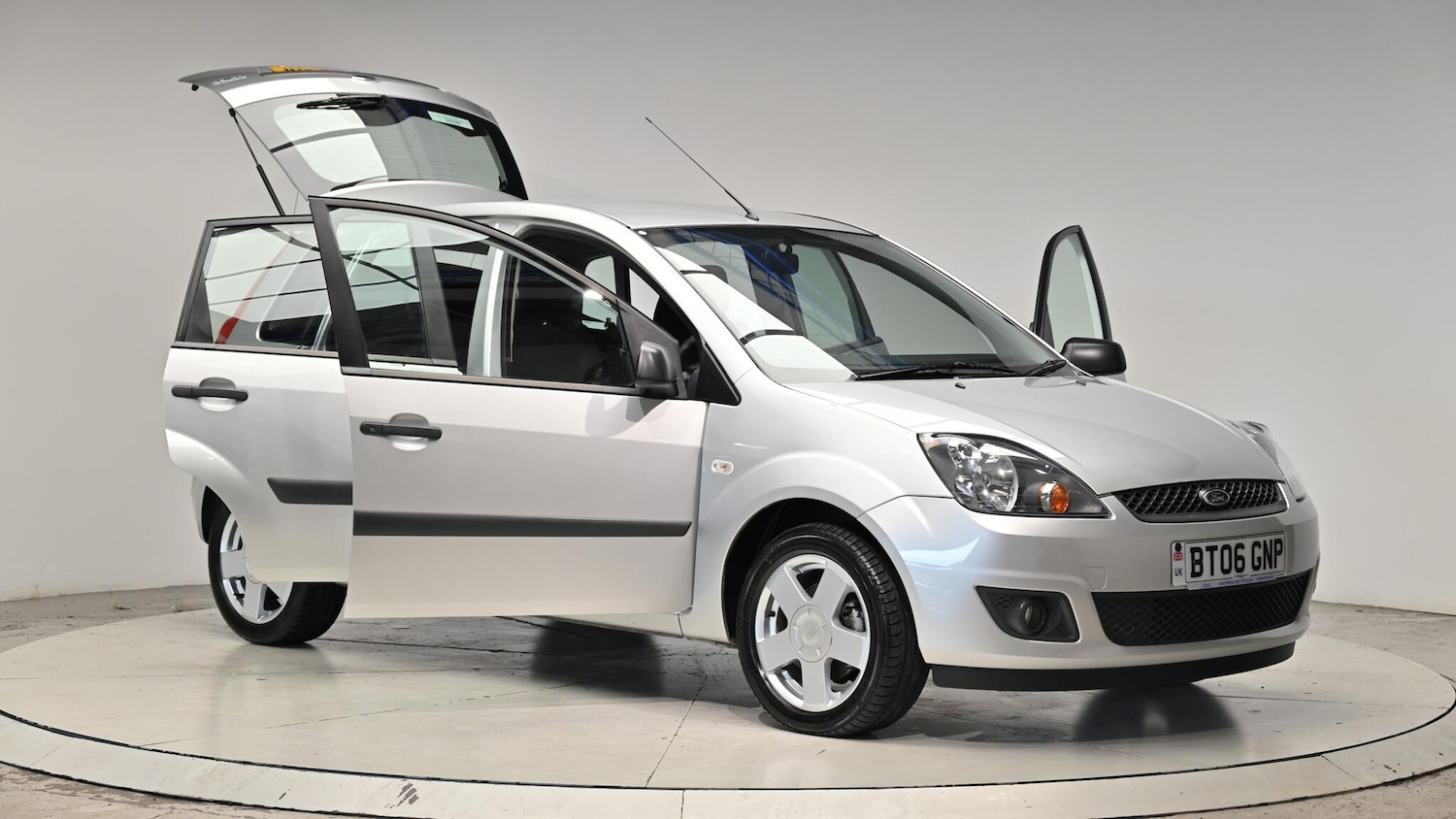 Vehicle 43