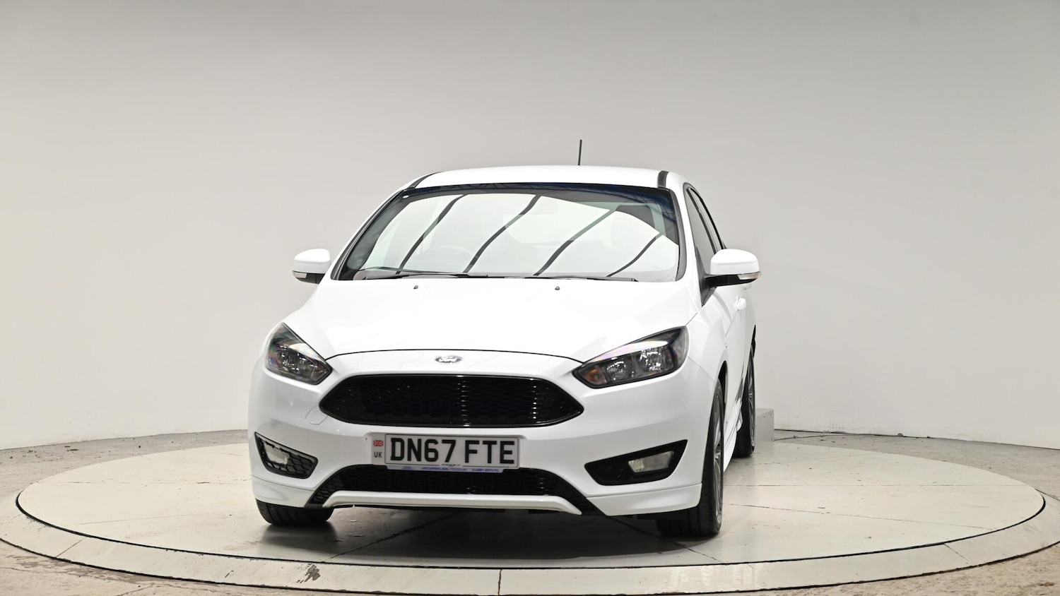 Used Ford Focus 2017 for sale - 77039701: Photo 12