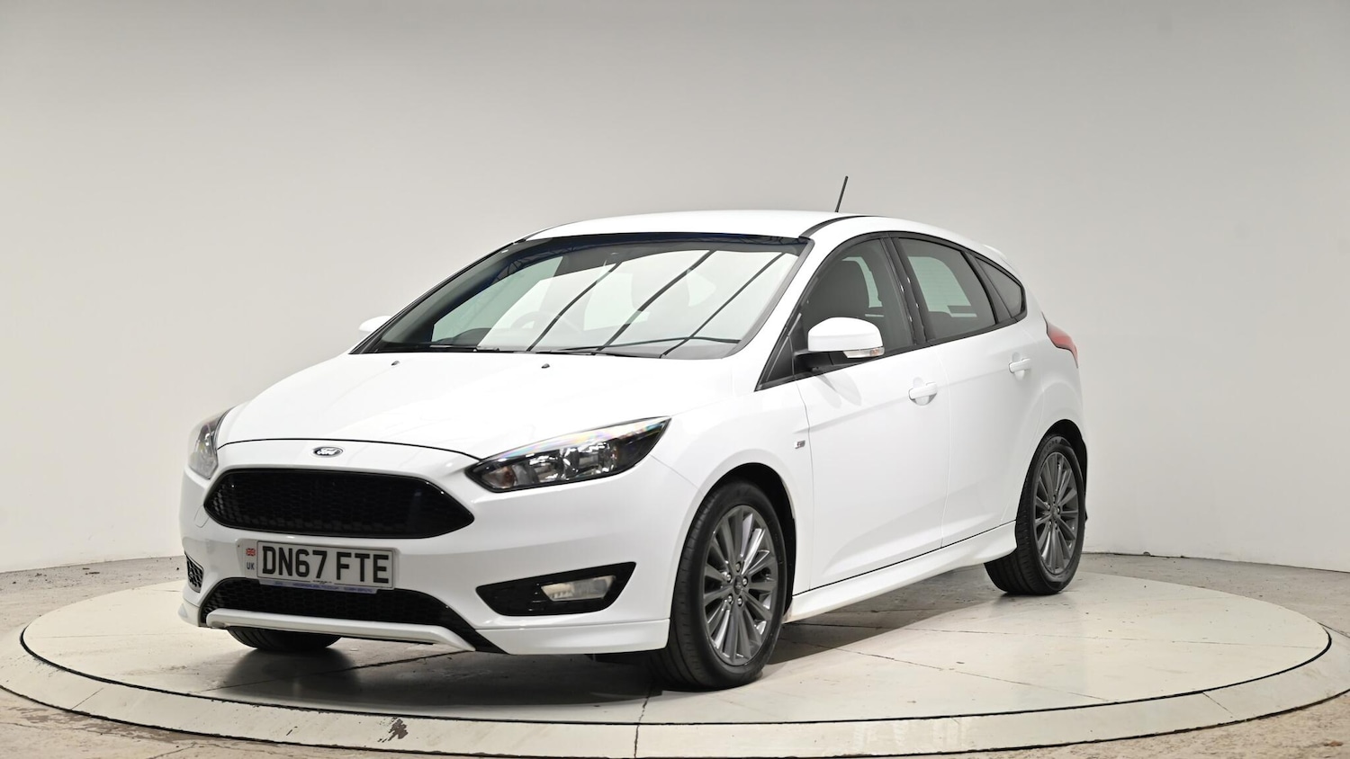 Used Ford Focus 2017 for sale - 77039701: Photo 14