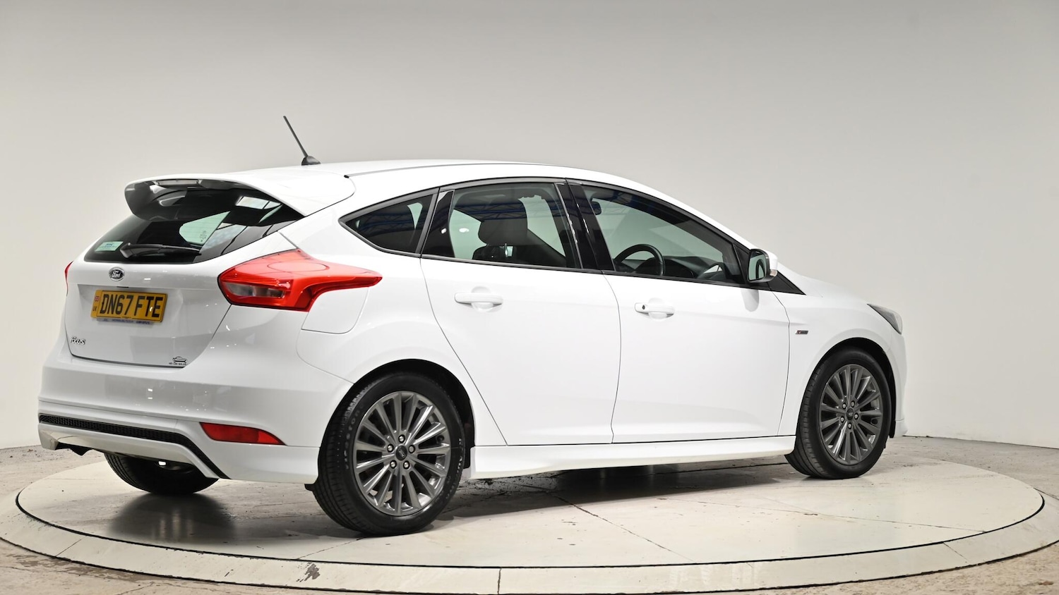 Used Ford Focus 2017 for sale - 77039701: Photo 34