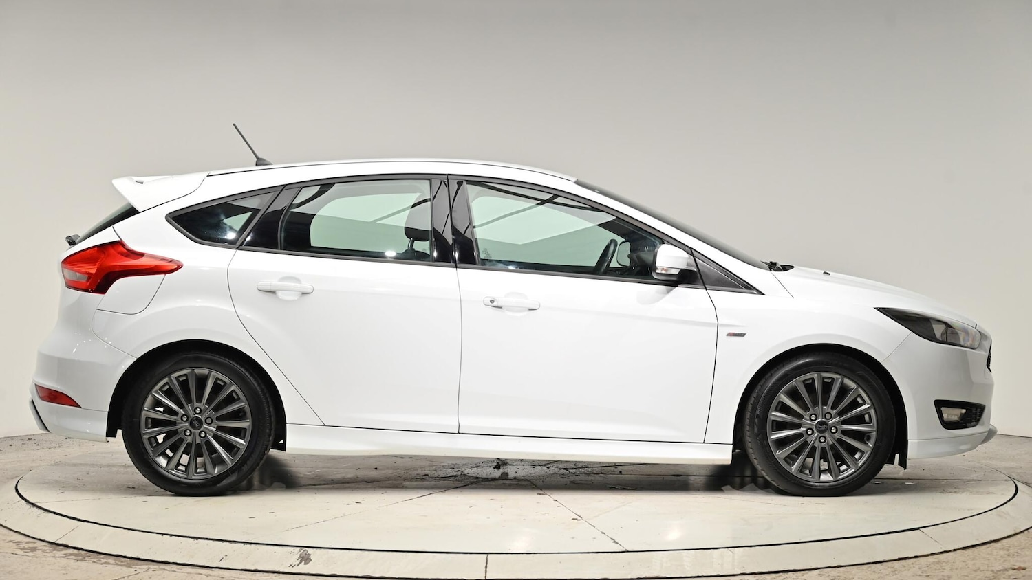 Used Ford Focus 2017 for sale - 77039701: Photo 38