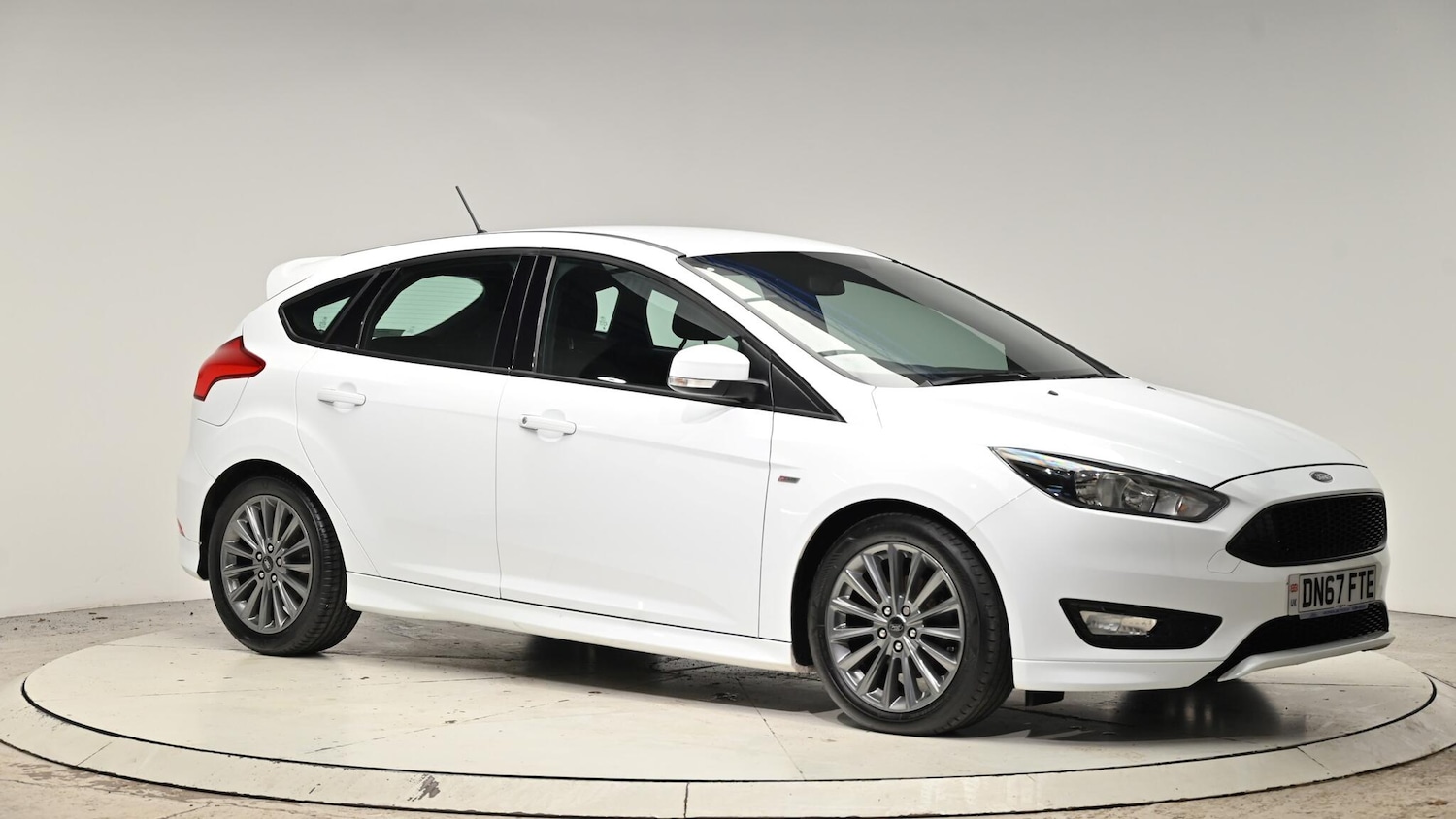 Used Ford Focus 2017 for sale - 77039701: Photo 42