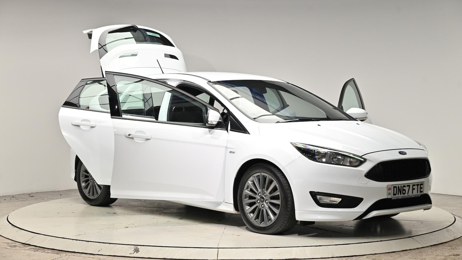 Used Ford Focus 2017 for sale - 77039701: Photo 43