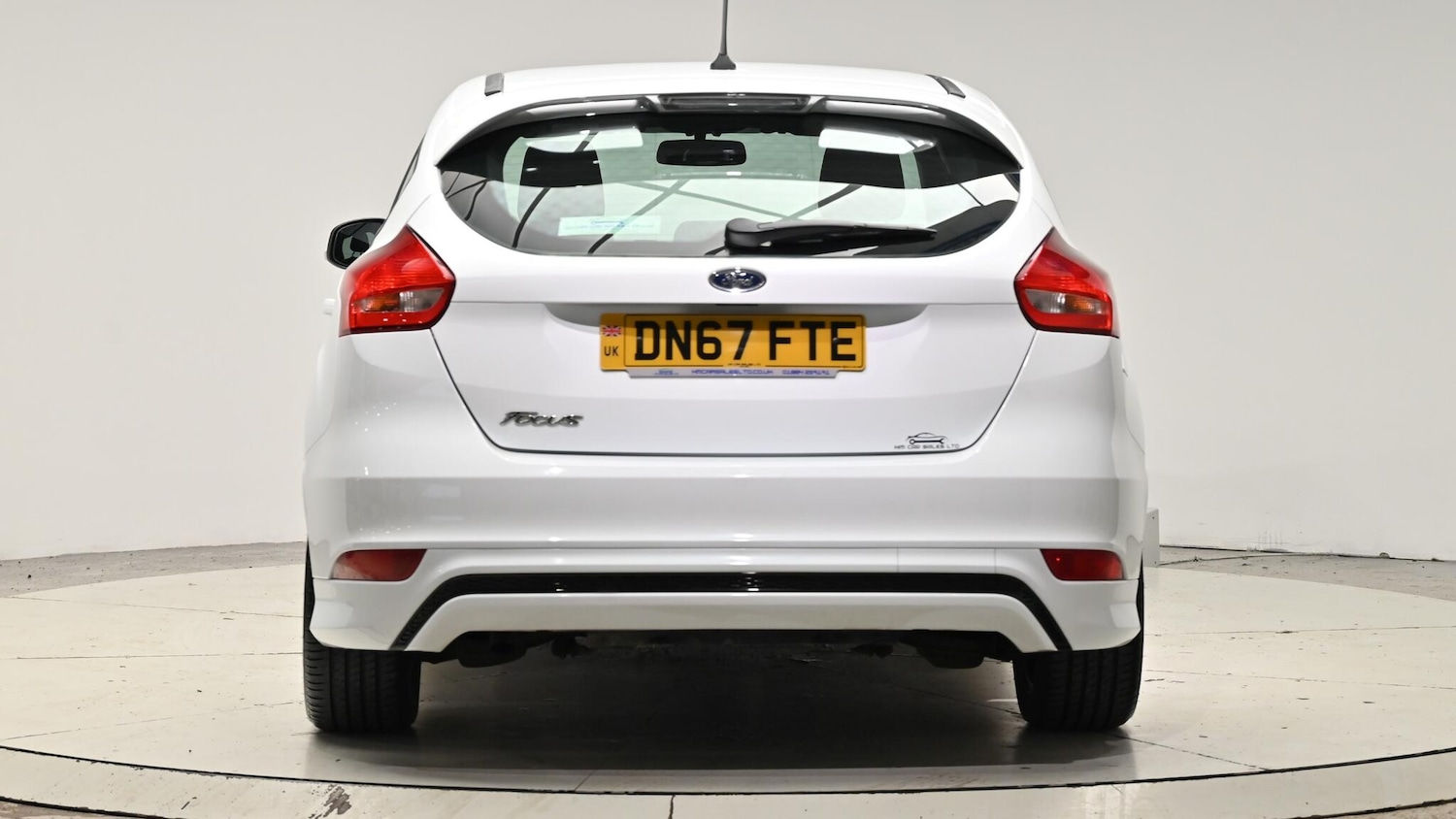 Used Ford Focus 2017 for sale - 77039701: Photo 5