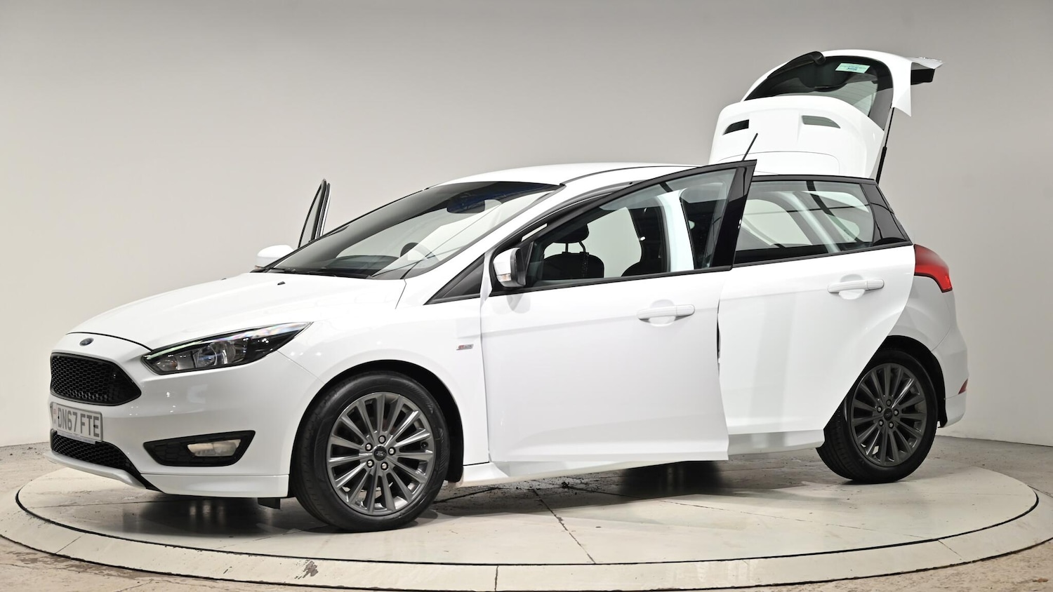 Used Ford Focus 2017 for sale - 77039701: Photo 53