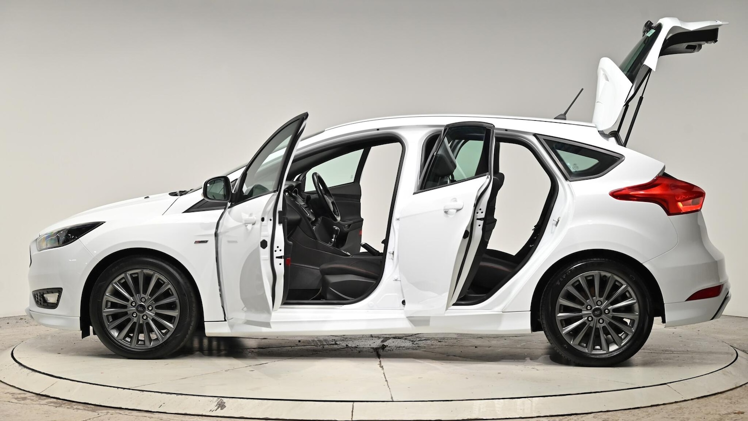 Used Ford Focus 2017 for sale - 77039701: Photo 57