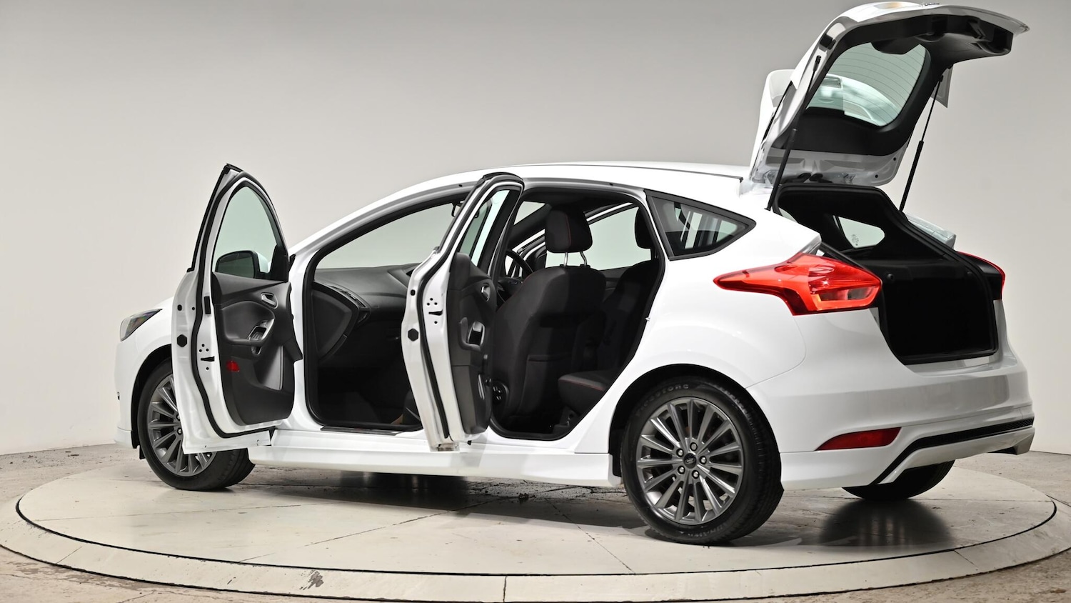 Used Ford Focus 2017 for sale - 77039701: Photo 60