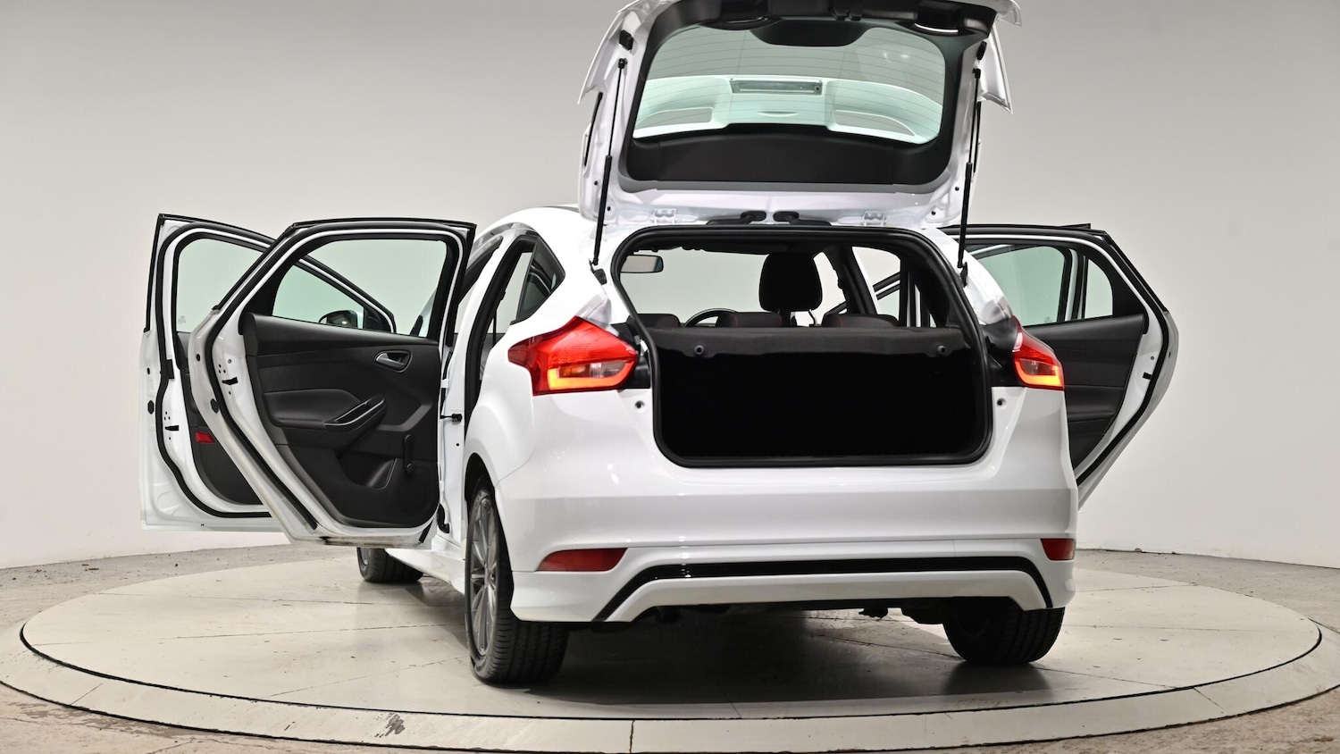 Used Ford Focus 2017 for sale - 77039701: Photo 64