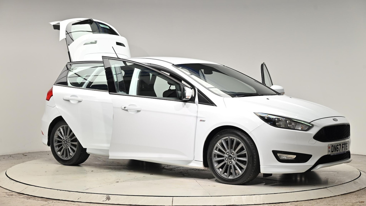 Used Ford Focus 2017 for sale - 77039701: Photo 78