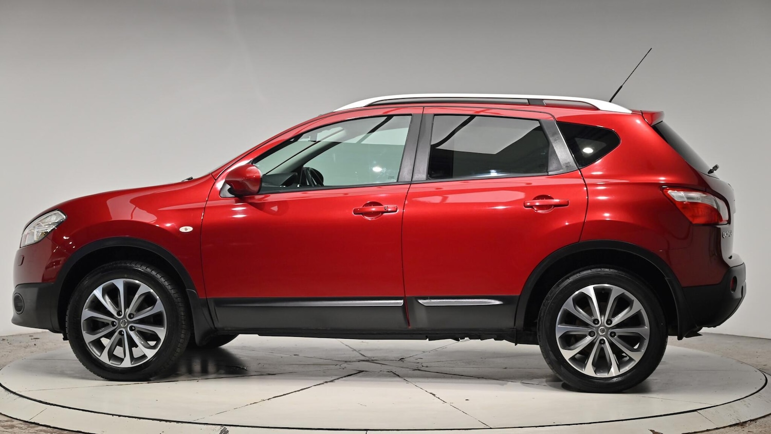 Used Nissan Qashqai 2011 for sale - 77039747: Photo 21