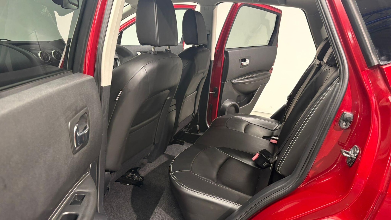 Used Nissan Qashqai 2011 for sale - 77039747: Photo 81