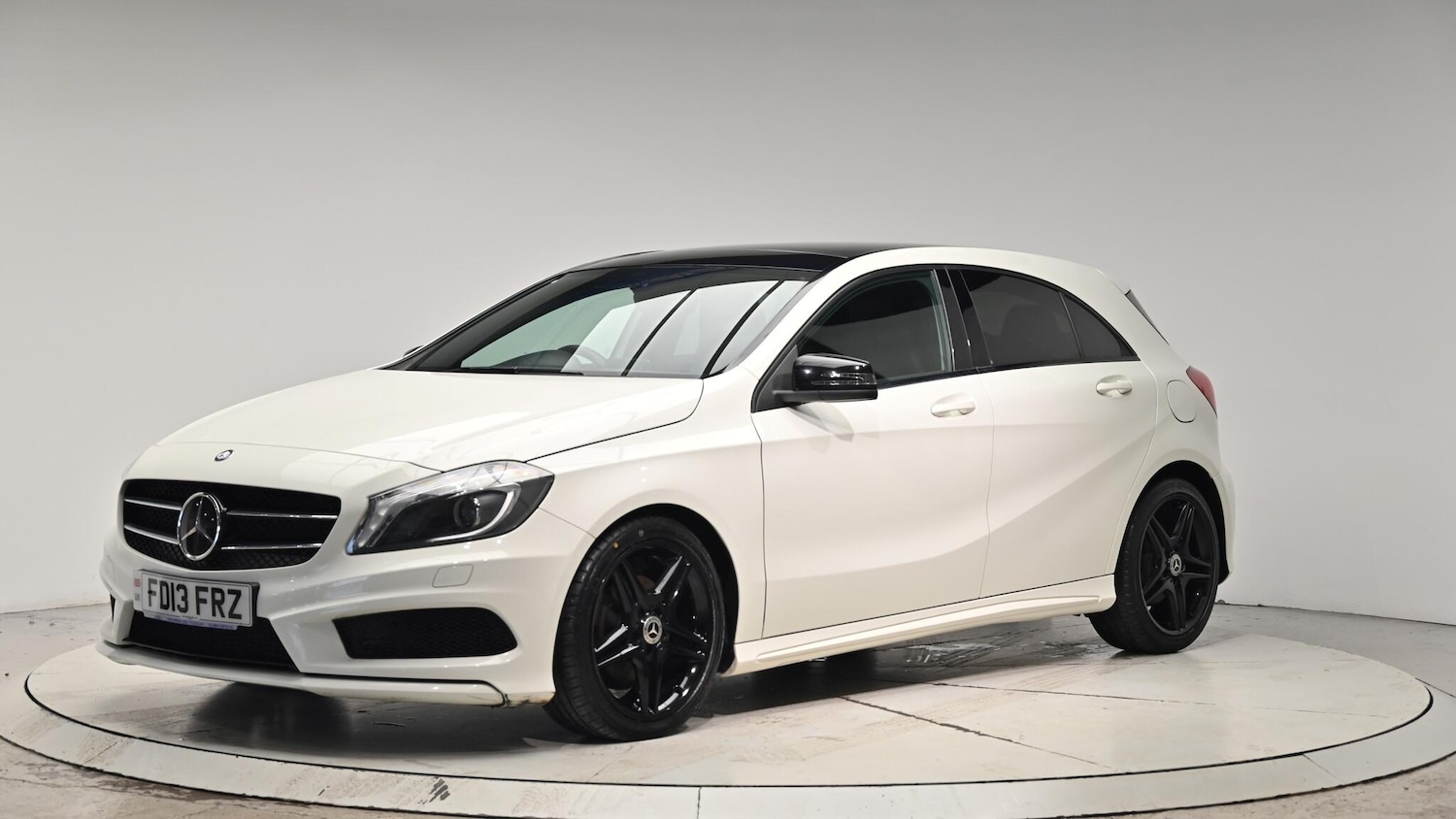 Used Mercedes-Benz A-Class 2013 for sale - 76550375: Photo 15