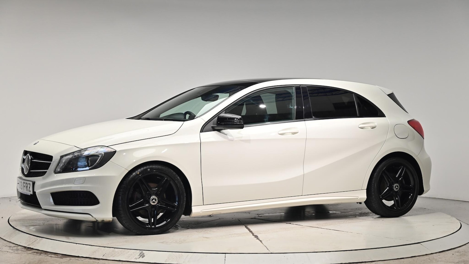 Used Mercedes-Benz A-Class 2013 for sale - 76550375: Photo 17