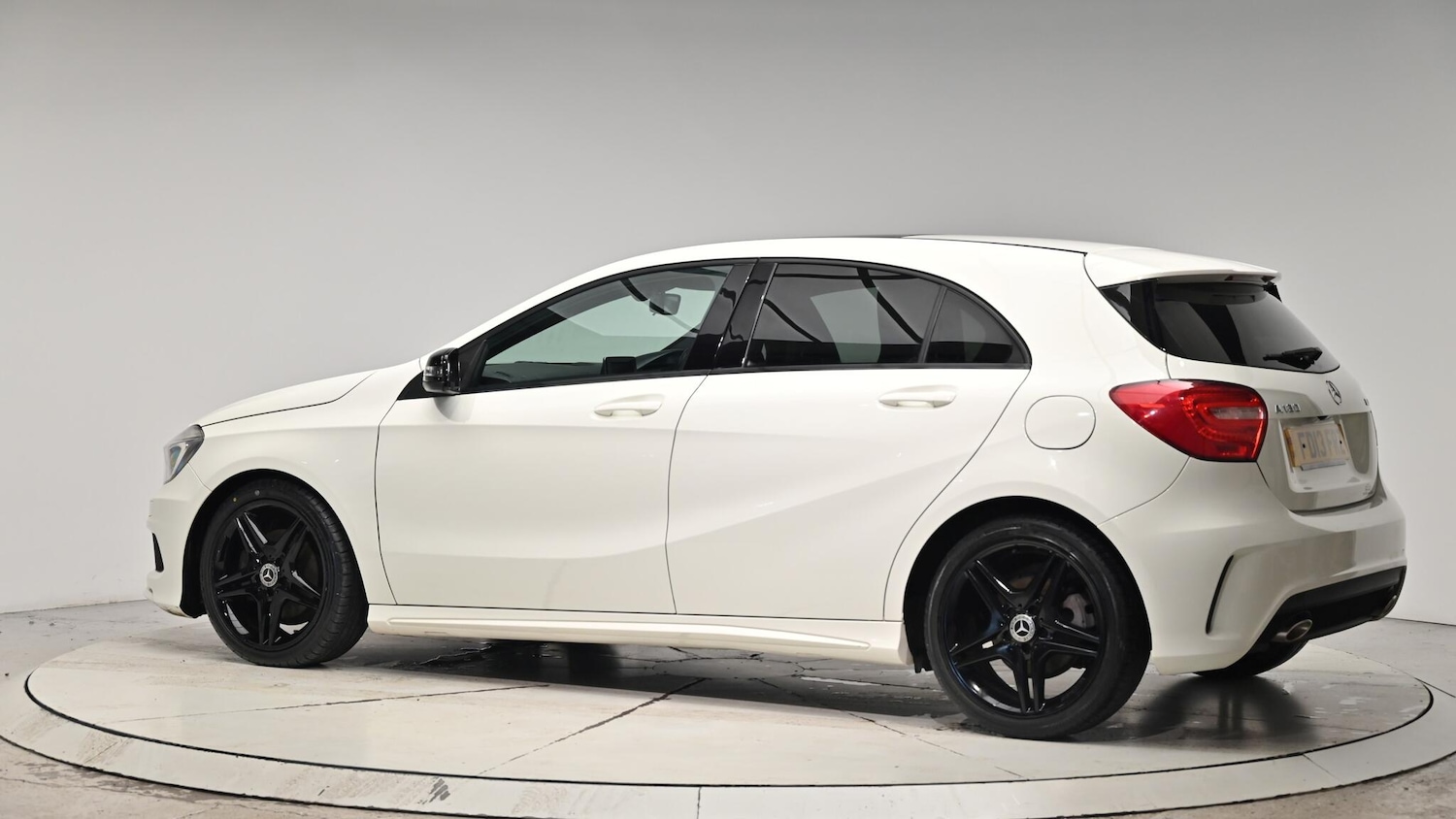 Used Mercedes-Benz A-Class 2013 for sale - 76550375: Photo 23