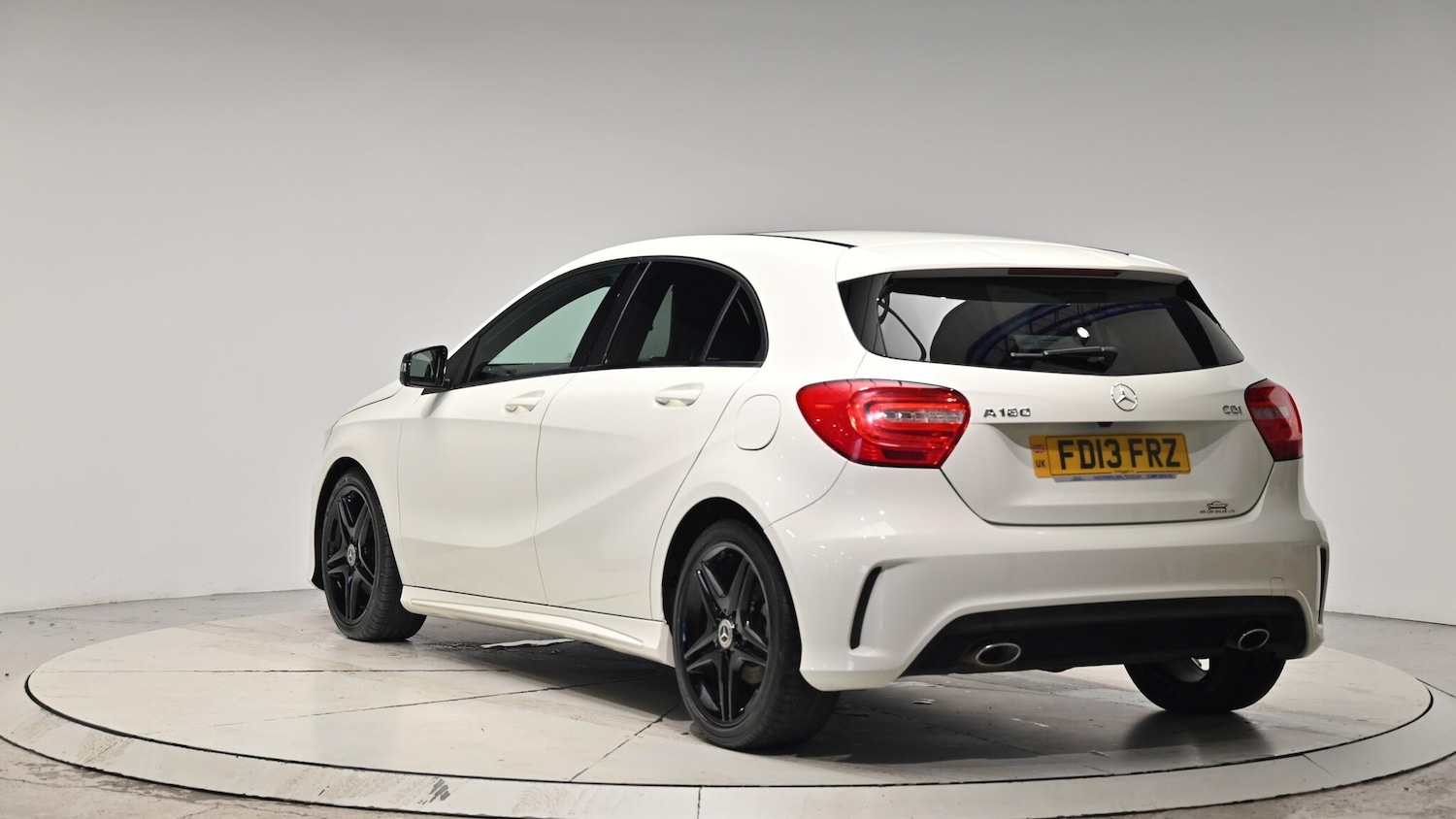 Used Mercedes-Benz A-Class 2013 for sale - 76550375: Photo 26