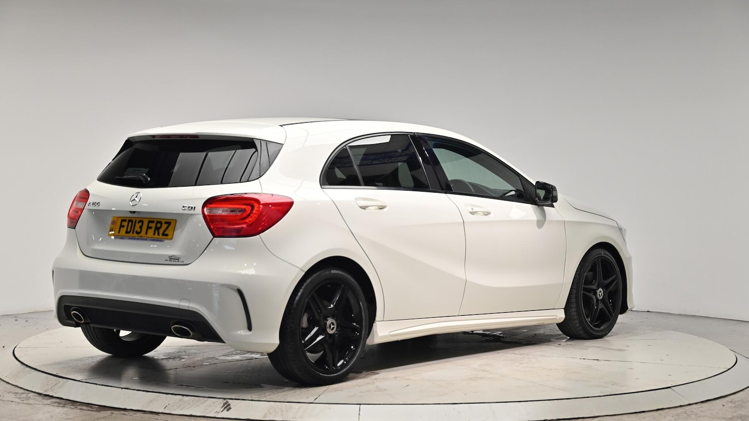 Used Mercedes-Benz A-Class 2013 for sale - 76550375: Photo 33