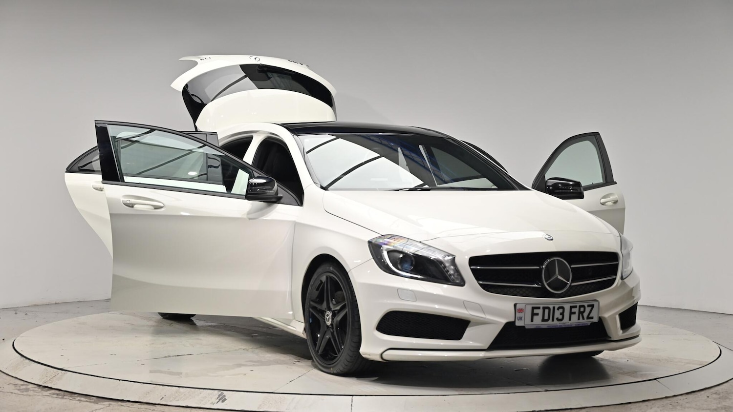 Used Mercedes-Benz A-Class 2013 for sale - 76550375: Photo 44