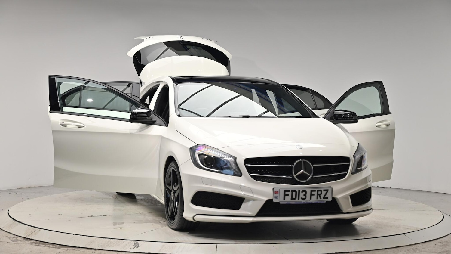 Used Mercedes-Benz A-Class 2013 for sale - 76550375: Photo 45