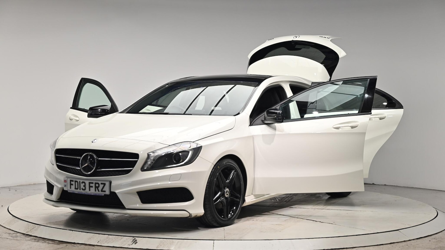 Used Mercedes-Benz A-Class 2013 for sale - 76550375: Photo 50