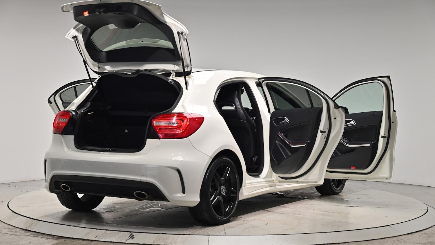 Used Mercedes-Benz A-Class 2013 for sale - 76550375: Photo 68