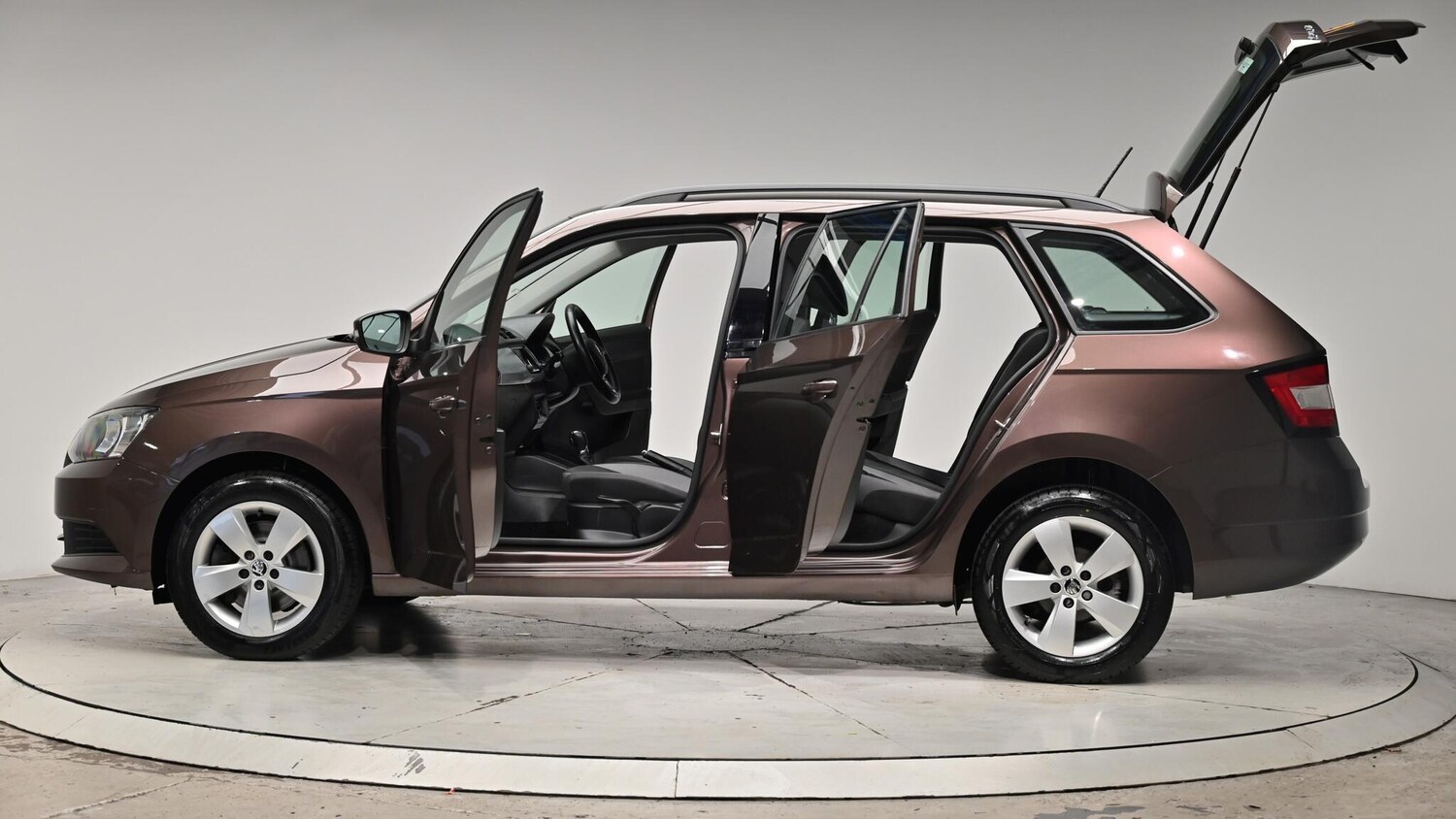 Used Skoda Fabia 2015 for sale - 76239871: Photo 57