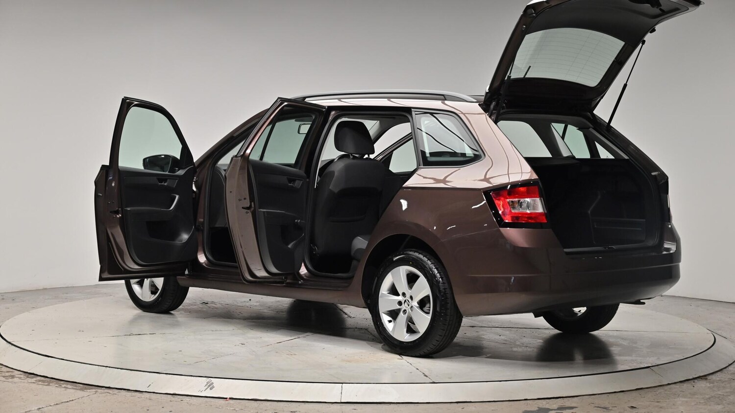 Used Skoda Fabia 2015 for sale - 76239871: Photo 61