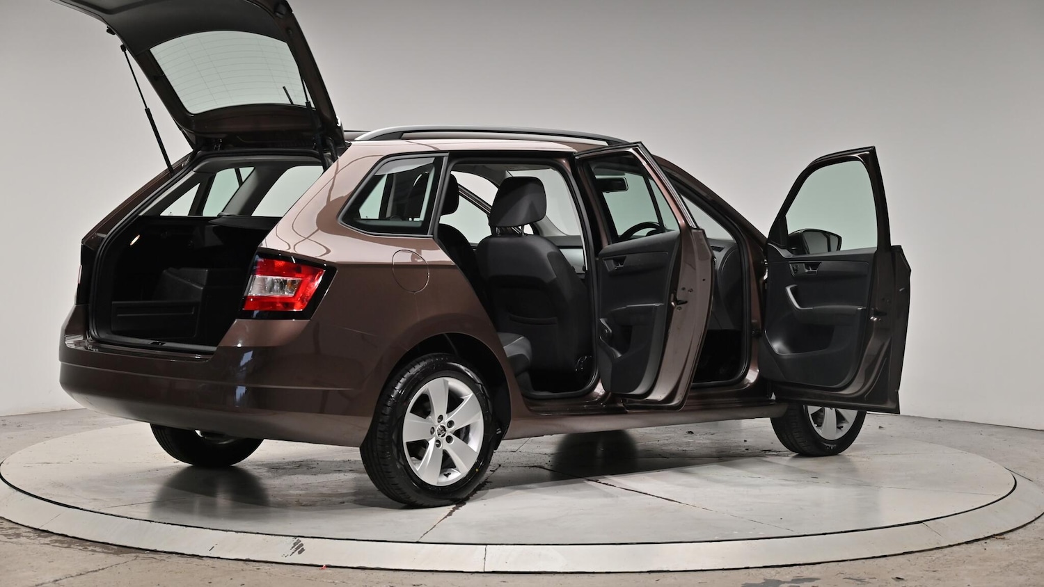 Used Skoda Fabia 2015 for sale - 76239871: Photo 70