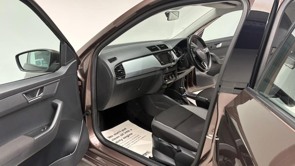 Used Skoda Fabia 2015 for sale - 76239871: Photo 81