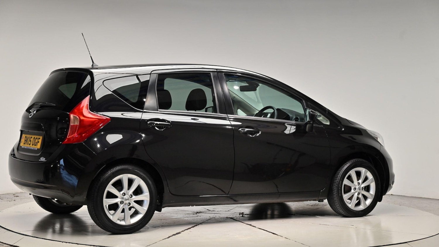 Used Nissan Note 2015 for sale - 76886377: Photo 35